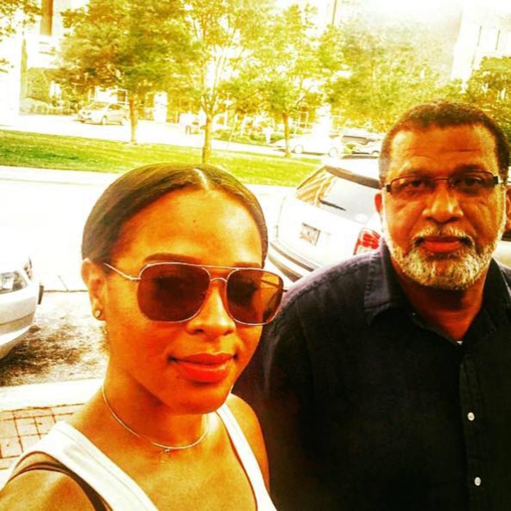 Meet your Posher, Kenzi